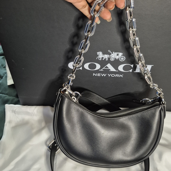 Black Leather Women's Bag - Picture 9 of 11
